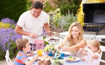 8 Ways to Prepare Your Backyard for Summer